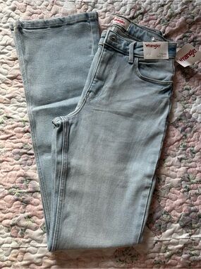 Wrangler Womens High Rise Bold Bootcut Jeans